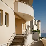 Montehome