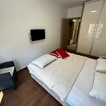 Sunshine Master Apartment