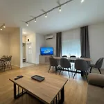 Fratelli Apartments
