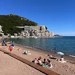 Rafailovici Beach Amazing Apartment