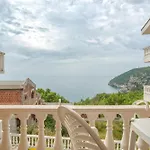 Apartmani Marina