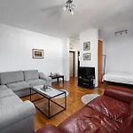 Sky Center Apartment