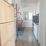Apartment Mimica