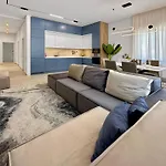 Belvedere Royal, Luxury Seaview & Pool Apartments