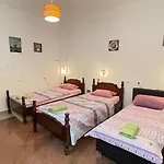 Hostel Flash Ulcinj