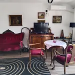 Apartments Colic