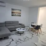 Apartments Iria