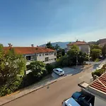 Apartment Skaline