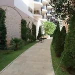 Apartmani Lux Becici