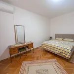 Center_Apartment_Lux