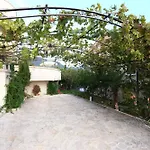 Lemon Villa