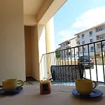 Luna Apartment