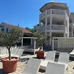 Apartments Kovinic