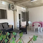 Kite Paradise - Ground Floor For 5, Velika Plaza- Long Beach