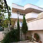 Lemon Villa