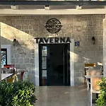 Portico Djenovici