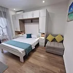 Apartments Nikos Family