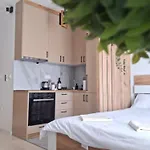 Ella Lux Apartment