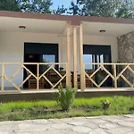 Sabina Bungalow - Long Beach
