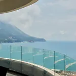 Панорамная Квартира На Первой Линии Моря Skyline Resort, Becici, Budva