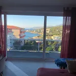 Golden Apartment Utjeha