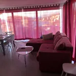 Golden Apartment Utjeha