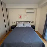 Apartment 82