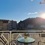 Maja 1