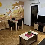 Apartment Laura