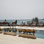 Invictus Hotel