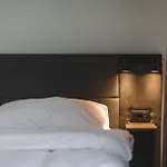Moon Apartment 3