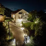 Villa Sladovic