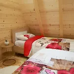 Wild Lodges
