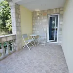 Apartmani Camellia Adore