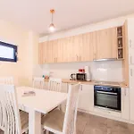Green Bay Apartments Morinj