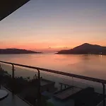 Ponta Nova One Bedroom Apartment With Sea View