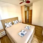 Hana Apartments