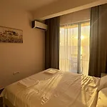 Dollaku Apartments