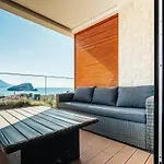 Como Residence By Inproperty