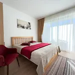 Cosy Two-Bedroom Apartment In Becici By Sea And Mountains