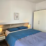 2 Zimmer Wohnung Mit Balkon