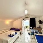 Apartmani Na Plazi Igalo