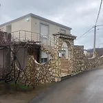Rooms & Sea