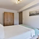 Luxury Fontana Apartments