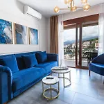 Luxury Sea View Apartment Przno