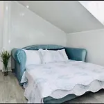One Bedroom Apartment Old Town