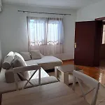 Hera City Apartment