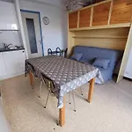 Charmant F2 Avec Terrasse Pres De L'Etang De Thau, Equipe Pour 4 Pers. Et Proche Etablissement Thermal - Fr-1-571-41