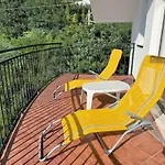 Two Bedroom Apartment In Kumbor With Shared Pool