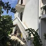 House Irena